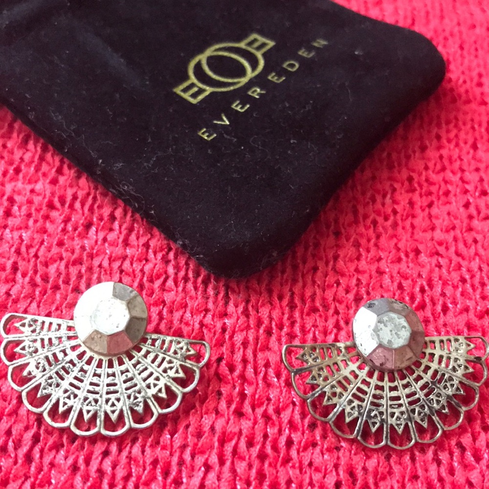 Ever Eden Rosace earrings by Michelle Phan